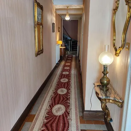 Bed and breakfast Nogapatio - -