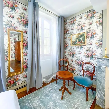 Nogapatio - - Bed and breakfast Nogaro