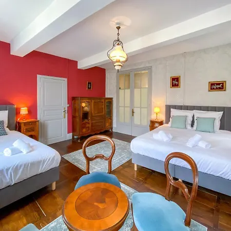 Bed and breakfast Nogapatio - -