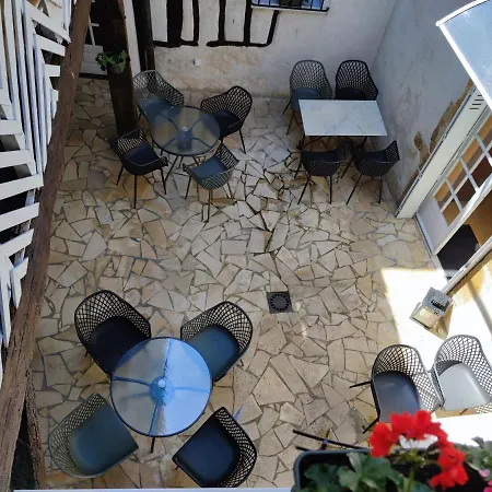 Bed and breakfast Nogapatio - - 3*